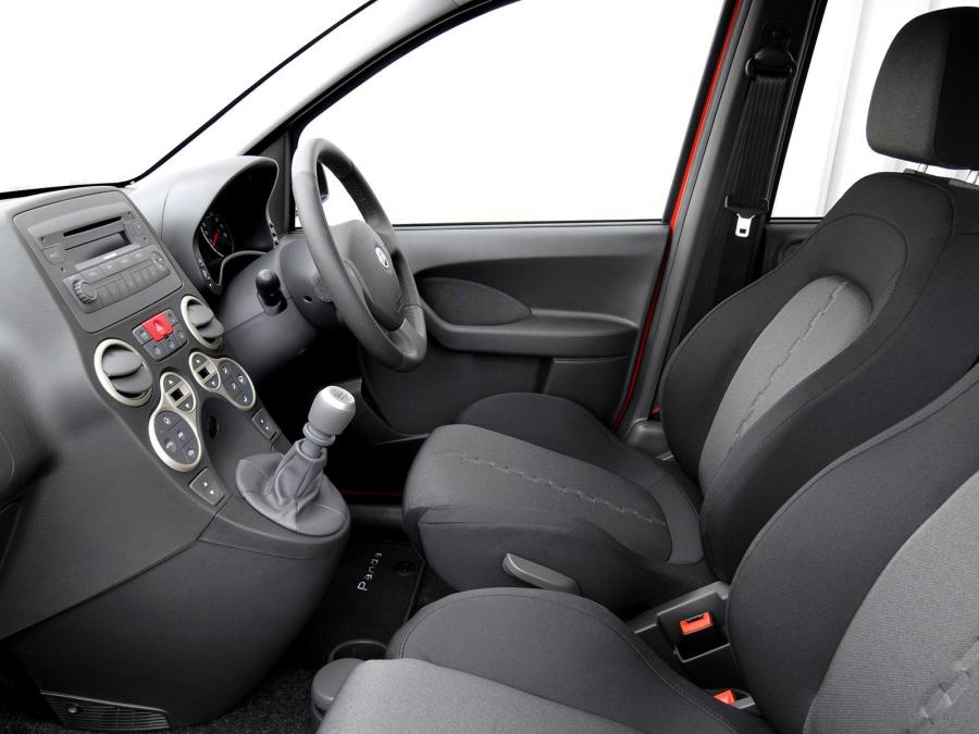  Fiat Panda 100 HP 2006 года  (UK) (фото 4 из 16)